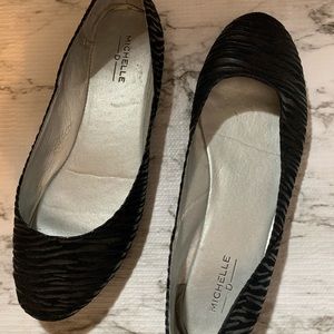 Michelle D Black Zebra Pattern Flats shoes Sz 7.5M